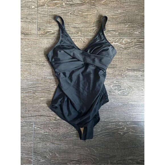 NEW Women's One Piece Swimsuit Wrap V Neck Bathing Suit M - Picture 2 of 4